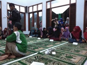 prosesi lomba cerdas cermat